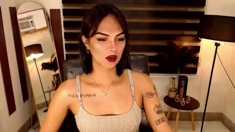 riri online show from October 14, 6:14 am