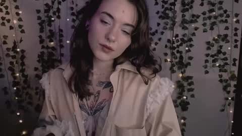 risha_laass online show from January 9, 8:32 pm