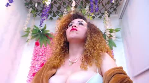 Risitos De Oro online show from May 15, 11:56 pm