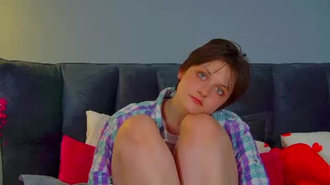 Rita online show from June 11, 3:04 am