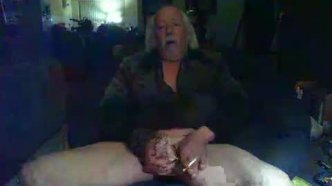 riveratggg online show from October 25, 8:36 pm