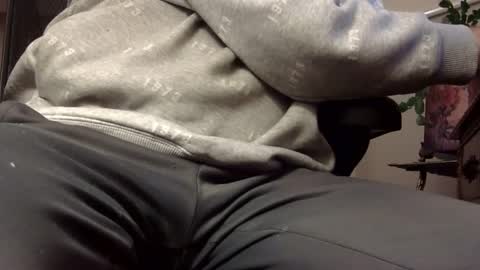 Snapshot of riverskarltc chatting on February 24, 4:49 am RiverskarlTC online show from February 24, 4:49 am