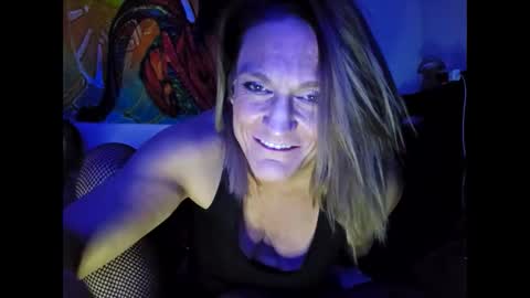 Randiz online show from December 8, 2:49 am