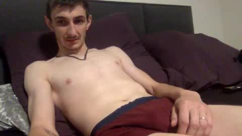 Snapshot of rmarcu chatting on March 25, 11:27 am rmarcu online show from March 25, 11:27 am