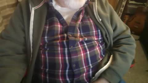 Snapshot of rndmronnie chatting on January 12, 4:10 am Ron Rodan online show from January 12, 4:10 am