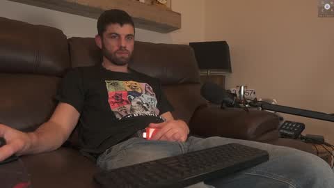 Snapshot of rndmzd chatting on January 22, 9:57 am Ryan aka KeylimeRy online show from January 22, 9:57 am