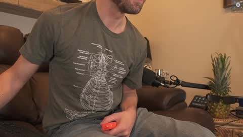 Snapshot of rndmzd chatting on January 26, 3:59 am Ryan aka KeylimeRy online show from January 26, 3:59 am