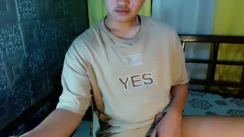 Snapshot of rnl_cum chatting on October 14, 3:29 am RICH MY GOAL online show from October 14, 3:29 am