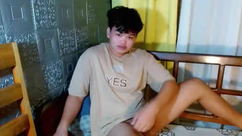 Snapshot of rnl_cum chatting on October 18, 7:58 pm RICH MY GOAL online show from October 18, 7:58 pm