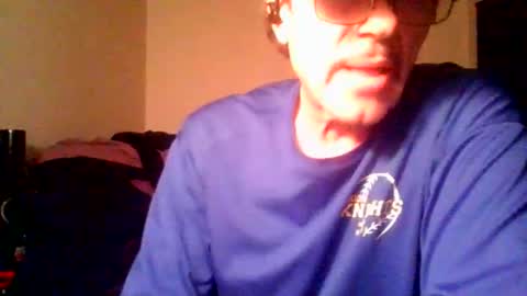 Snapshot of roadrunner338986 chatting on March 15, 11:44 pm roadrunner338986 online show from March 15, 11:44 pm