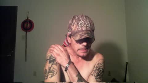 Snapshot of roadrunner338986 chatting on April 4, 5:49 am roadrunner338986 online show from April 4, 5:49 am