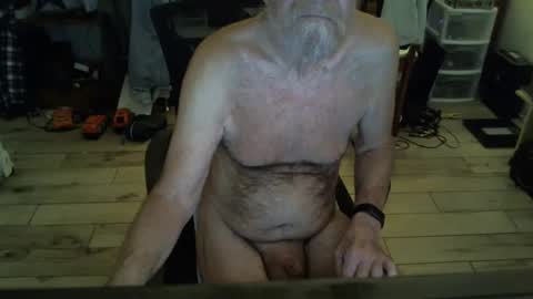 Snapshot of roaming_rob chatting on January 21, 11:24 am Rob online show from January 21, 11:24 am