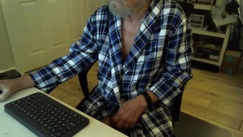 Snapshot of roaming_rob chatting on February 28, 11:03 am Rob online show from February 28, 11:03 am