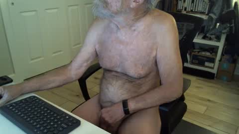 Snapshot of roaming_rob chatting on March 4, 11:29 am Rob online show from March 4, 11:29 am
