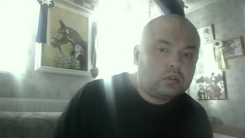 rob18997 online show from November 7, 12:49 pm