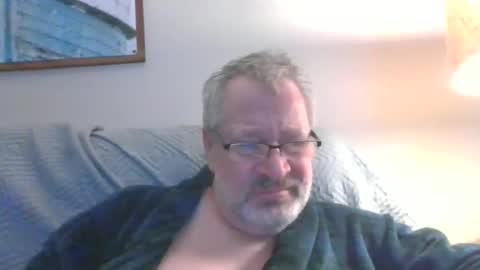 Snapshot of rob872217 chatting on January 20, 7:36 am rob872217 online show from January 20, 7:36 am
