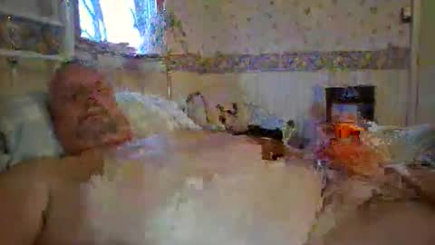 Snapshot of rob9271963 chatting on March 21, 11:15 am Rob online show from March 21, 11:15 am