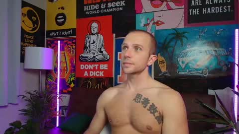 Snapshot of rob_ryder chatting on December 23, 3:07 am rob ryder online show from December 23, 3:07 am