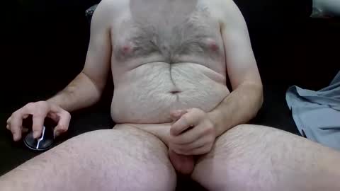 Snapshot of robato2815 chatting on February 18, 4:26 am robato2815 online show from February 18, 4:26 am