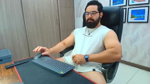 Robby online show from February 5, 4:39 am