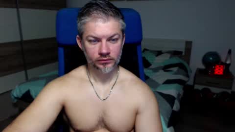 robbyshawz online show from December 5, 5:26 am