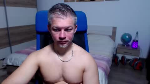 robbyshawz online show from November 18, 5:12 am