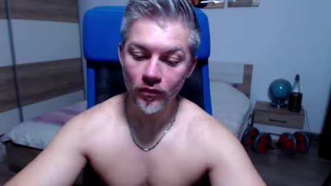 robbyshawz online show from January 15, 8:52 am