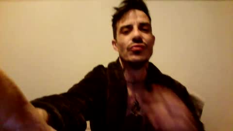 Snapshot of rober777xxl chatting on December 1, 11:04 pm rober777xxl online show from December 1, 11:04 pm