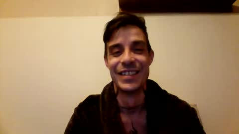 Snapshot of rober777xxl chatting on January 7, 1:59 am rober777xxl online show from January 7, 1:59 am