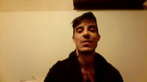 Snapshot of rober777xxl chatting on January 8, 1:31 pm rober777xxl online show from January 8, 1:31 pm