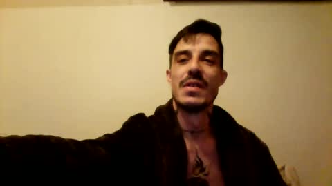 Snapshot of rober777xxl chatting on January 30, 2:47 pm rober777xxl online show from January 30, 2:47 pm