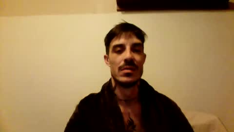 Snapshot of rober777xxl chatting on February 2, 7:35 pm rober777xxl online show from February 2, 7:35 pm