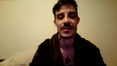 Snapshot of rober777xxl chatting on February 4, 2:07 am rober777xxl online show from February 4, 2:07 am