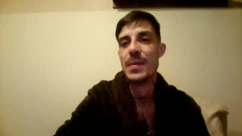 Snapshot of rober777xxl chatting on February 16, 11:26 pm rober777xxl online show from February 16, 11:26 pm