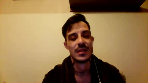 Snapshot of rober777xxl chatting on February 20, 11:10 pm rober777xxl online show from February 20, 11:10 pm