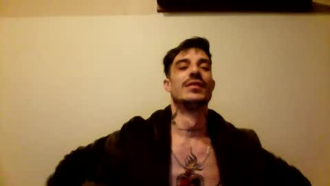 Snapshot of rober777xxl chatting on February 23, 4:17 am rober777xxl online show from February 23, 4:17 am