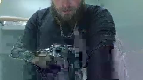 robertd5094 online show from January 17, 1:46 pm