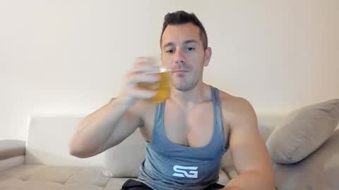 roberto4ever online show from October 30, 4:58 am