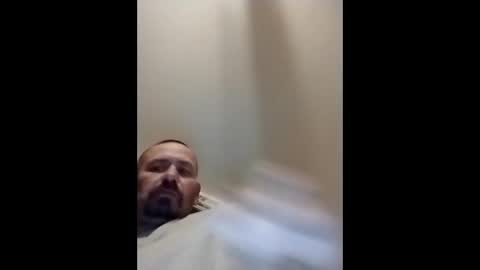 Snapshot of robertsaiz4200 chatting on March 8, 5:17 am robertsaiz4200 online show from March 8, 5:17 am