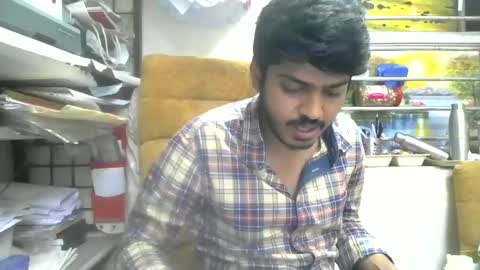 Snapshot of robertsalia220 chatting on July 4, 12:33 pm Robertsalia online show from July 4, 12:33 pm