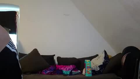 Zenek online show from March 3, 8:31 am