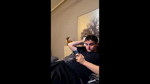 Snapshot of robi2005wwi chatting on April 5, 9:45 pm robi2005wwi online show from April 5, 9:45 pm