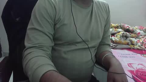 Snapshot of robin2010ken chatting on February 24, 3:42 pm ROb online show from February 24, 3:42 pm