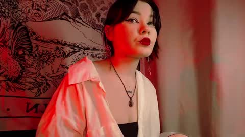 Snapshot of robin_harrington chatting on April 3, 8:51 pm Ronin online show from April 3, 8:51 pm