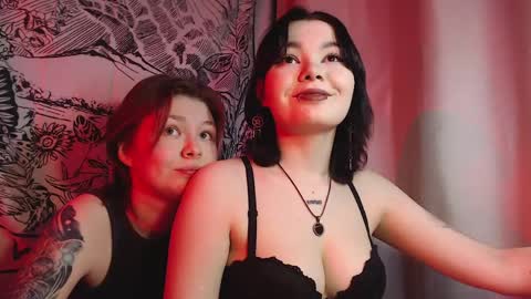 Snapshot of robin_harrington chatting on April 4, 8:39 pm Ronin online show from April 4, 8:39 pm