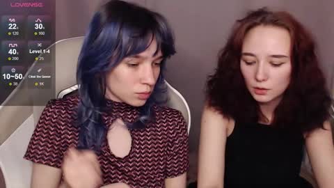 Snapshot of robin_yours chatting on February 21, 11:11 am Robin your online show from February 21, 11:11 am