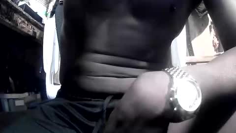 robinBankzs online show from November 7, 4:29 pm