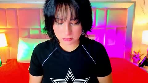 robin D online show from May 21, 12:23 pm