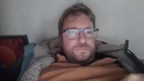 robinouhot online show from November 19, 10:37 am