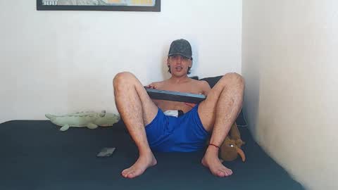 Snapshot of robisson_zack chatting on November 21, 4:00 am Robisson Zack online show from November 21, 4:00 am